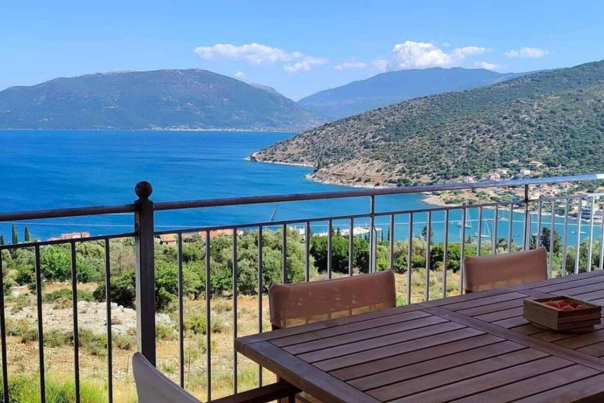 Augustela Villa Seaview Vacation Villa Agia Efimia Exterior foto